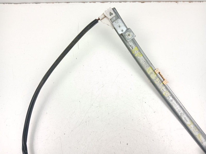 Recambio de elevalunas delantero izquierdo para renault clio ii (bb_, cb_) 1.2 lpg referencia OEM IAM 7700842247  