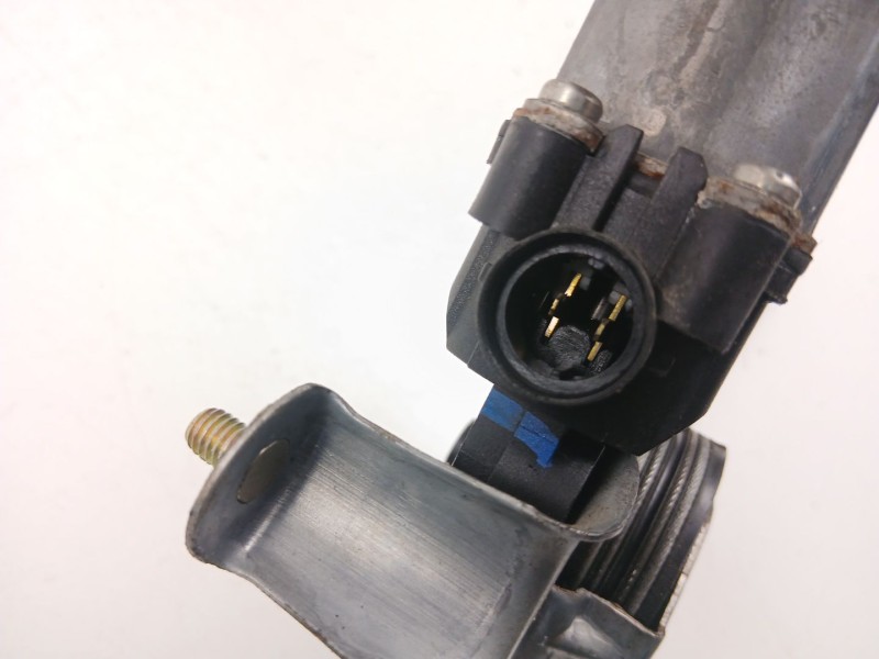 Recambio de elevalunas delantero izquierdo para renault clio ii (bb_, cb_) 1.2 lpg referencia OEM IAM 7700842247  