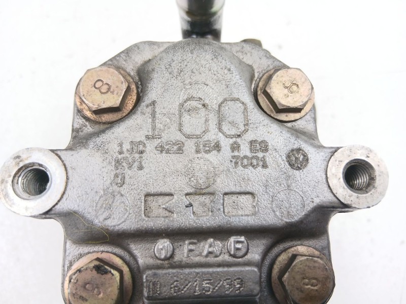 Recambio de bomba direccion para volkswagen golf iv (1j1) 1.9 tdi referencia OEM IAM 1J0422154A  