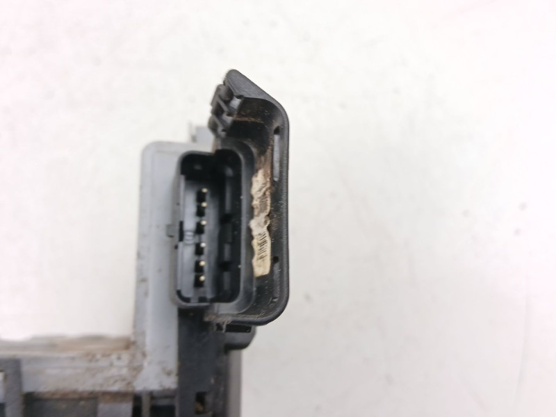 Recambio de cerradura puerta trasera derecha para peugeot 308 i (4a_, 4c_) 1.6 hdi referencia OEM IAM 9138Q7  