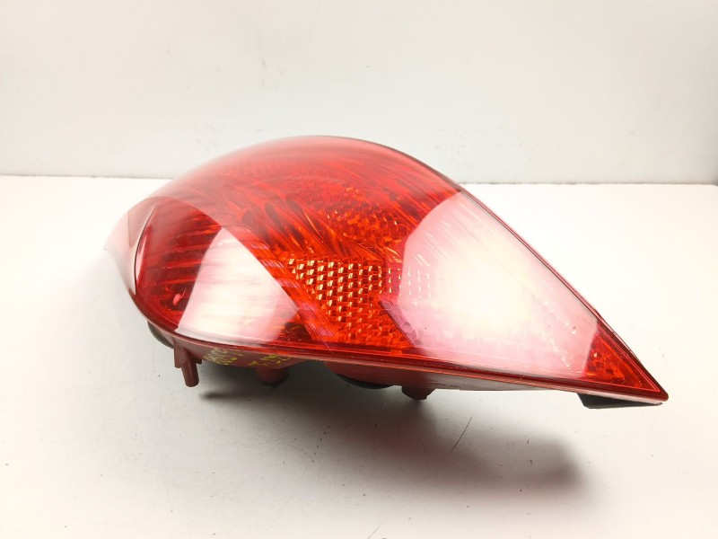 Recambio de piloto trasero izquierdo para peugeot 308 i (4a_, 4c_) 1.6 hdi referencia OEM IAM 9680425780  