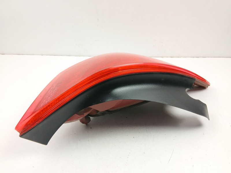 Recambio de piloto trasero izquierdo para peugeot 308 i (4a_, 4c_) 1.6 hdi referencia OEM IAM 9680425780  