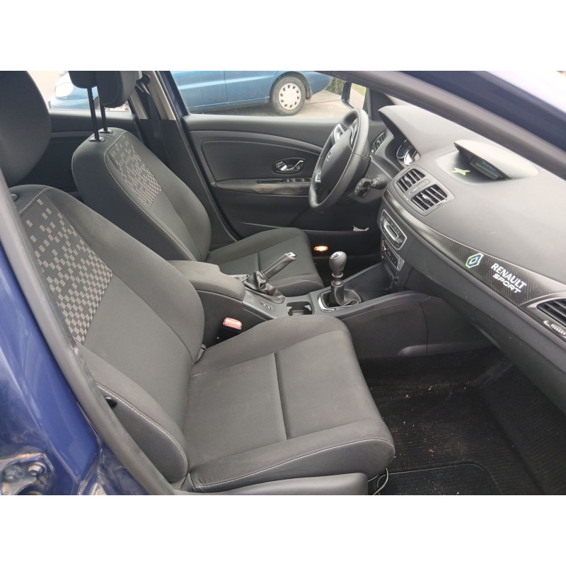 Recambio de carroceria para renault megane iii hatchback (bz0/1_, b3_) 1.2 tce (bz2b, bz11) referencia OEM IAM   