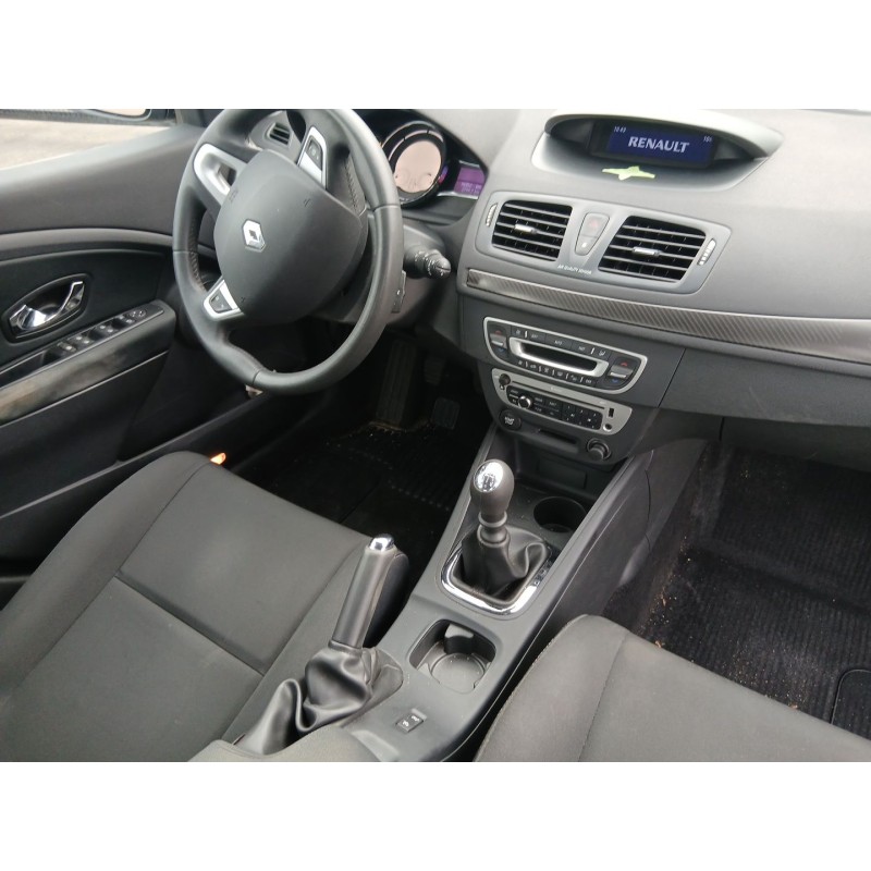 Recambio de carroceria para renault megane iii hatchback (bz0/1_, b3_) 1.2 tce (bz2b, bz11) referencia OEM IAM   