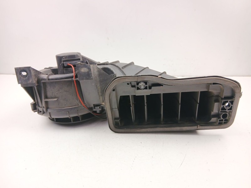 Recambio de motor calefaccion para renault clio ii (bb_, cb_) 1.2 lpg referencia OEM IAM 7700421900  