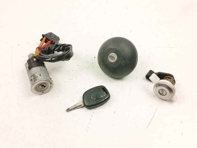Recambio de conmutador de arranque para renault clio ii (bb_, cb_) 1.2 lpg referencia OEM IAM 7701471220  