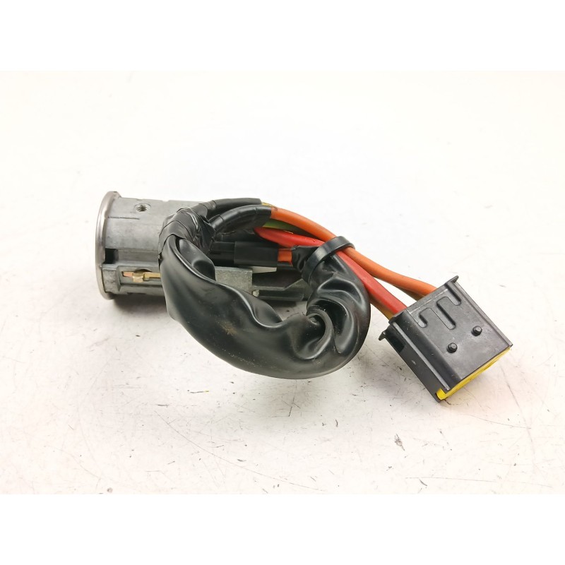 Recambio de conmutador de arranque para renault clio ii (bb_, cb_) 1.2 lpg referencia OEM IAM 7701471220  