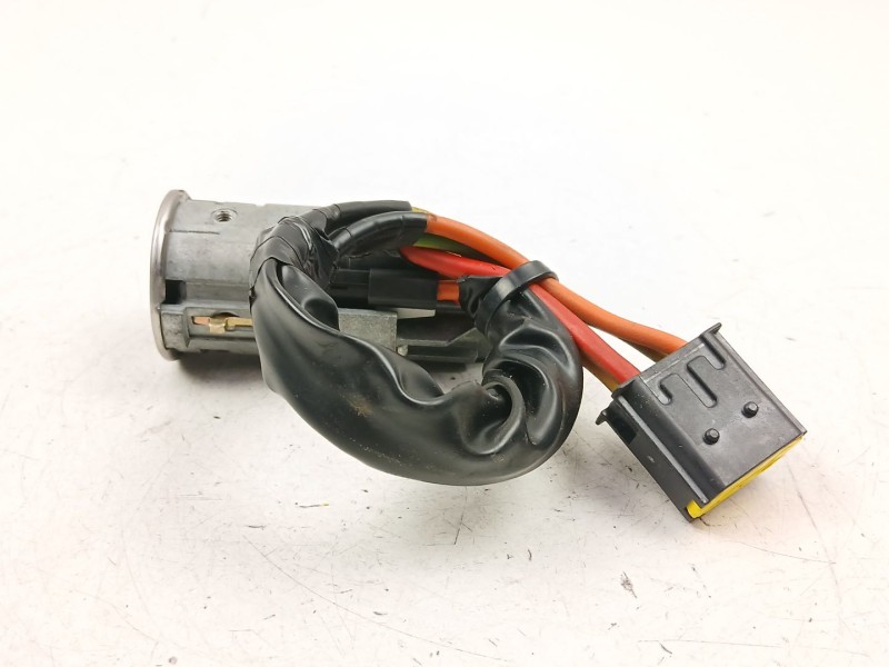 Recambio de conmutador de arranque para renault clio ii (bb_, cb_) 1.2 lpg referencia OEM IAM 7701471220  
