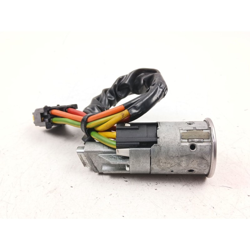 Recambio de conmutador de arranque para renault clio ii (bb_, cb_) 1.2 lpg referencia OEM IAM 7701471220  