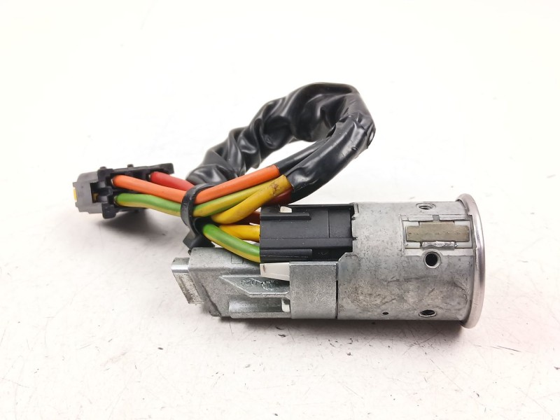 Recambio de conmutador de arranque para renault clio ii (bb_, cb_) 1.2 lpg referencia OEM IAM 7701471220  