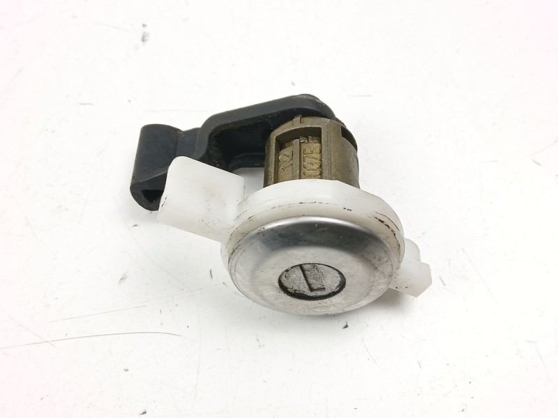 Recambio de conmutador de arranque para renault clio ii (bb_, cb_) 1.2 lpg referencia OEM IAM 7701471220  