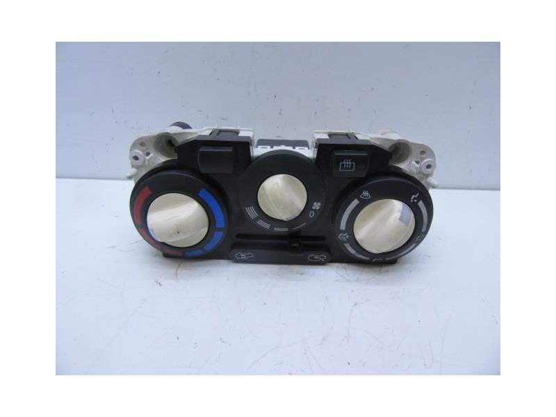 Recambio de mandos calefaccion aire para nissan micra 1.2 g referencia OEM IAM 27515AX721  