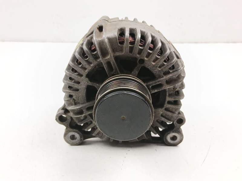 Recambio de alternador para audi a3 (8p1) 2.0 tdi 16v referencia OEM IAM 06F903023C  TG14C011