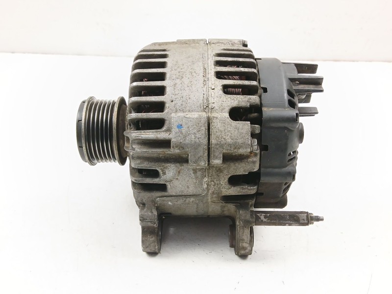 Recambio de alternador para audi a3 (8p1) 2.0 tdi 16v referencia OEM IAM 06F903023C  TG14C011