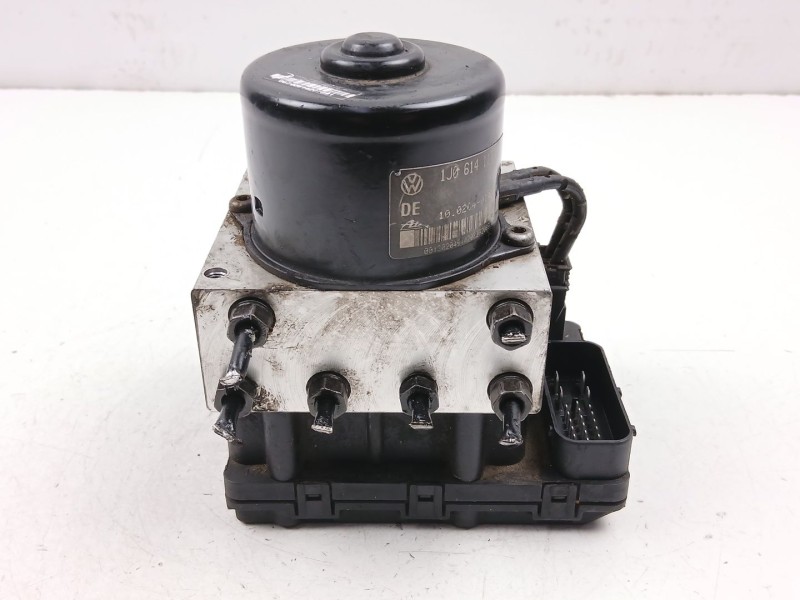 Recambio de abs para volkswagen golf iv (1j1) 1.9 tdi referencia OEM IAM 1J0614117C  10020401424