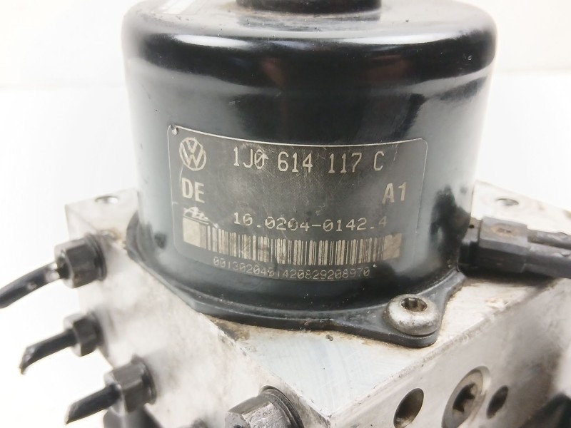 Recambio de abs para volkswagen golf iv (1j1) 1.9 tdi referencia OEM IAM 1J0614117C  10020401424