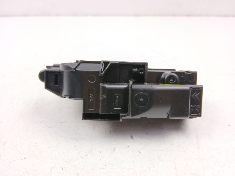 Recambio de cerradura maletero porton para peugeot 308 i (4a_, 4c_) 1.6 hdi referencia OEM IAM 9671153680  