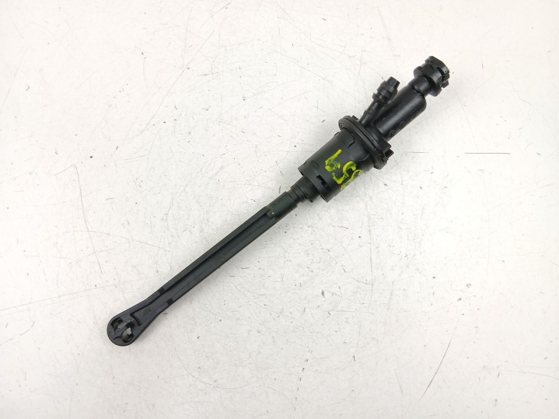 Recambio de bomba embrague para peugeot 308 i (4a_, 4c_) 1.6 hdi referencia OEM IAM 9673765780  