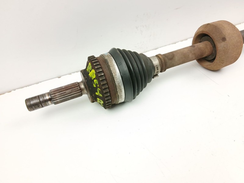 Recambio de transmision delantera derecha para renault clio ii (bb_, cb_) 1.2 lpg referencia OEM IAM 8200240430  