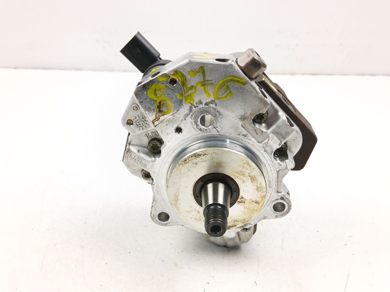 Recambio de bomba inyectora diesel para bmw 3 (e90) 320 d referencia OEM IAM 7788670  0445010045