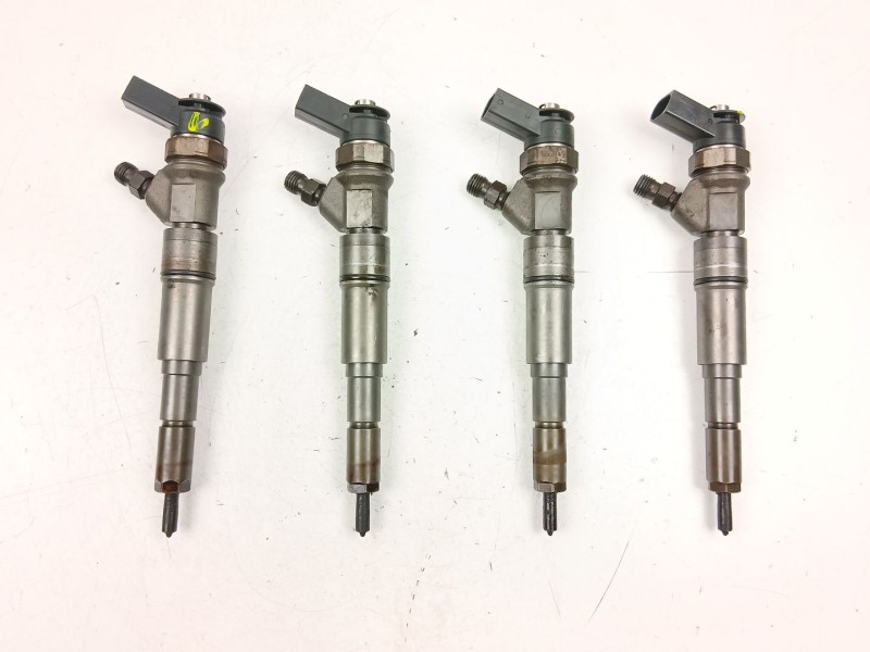 Recambio de inyectores juego para bmw 3 (e90) 320 d referencia OEM IAM 7793836  0445110216