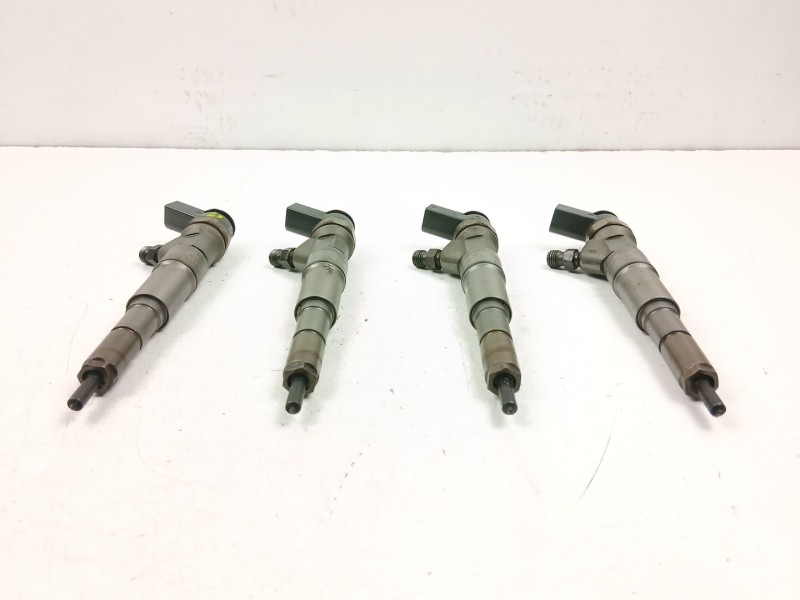 Recambio de inyectores juego para bmw 3 (e90) 320 d referencia OEM IAM 7793836  0445110216