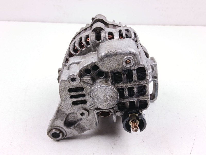 Recambio de alternador para renault clio ii (bb_, cb_) 1.2 lpg referencia OEM IAM 8200065730  A001TA2293