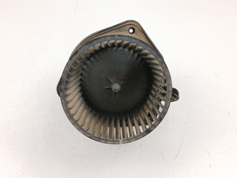 Recambio de motor calefaccion para volvo 740 kombi (745) 2.3 referencia OEM IAM 30676867  
