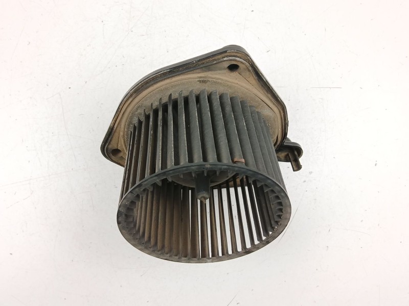 Recambio de motor calefaccion para volvo 740 kombi (745) 2.3 referencia OEM IAM 30676867  
