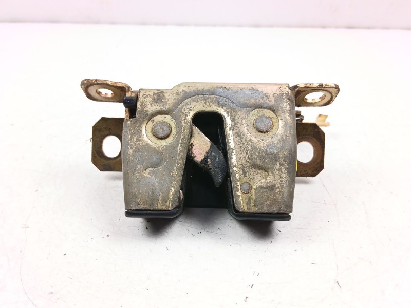 Recambio de cerradura maletero porton para volvo 740 kombi (745) 2.3 referencia OEM IAM 3503380  