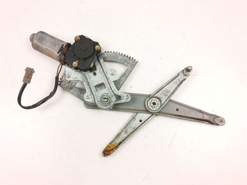 Recambio de elevalunas trasero izquierdo para volvo 740 kombi (745) 2.3 referencia OEM IAM 3538177  