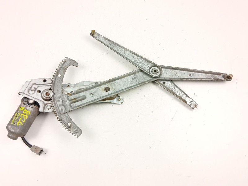 Recambio de elevalunas delantero derecho para volvo 740 kombi (745) 2.3 referencia OEM IAM 3538176  