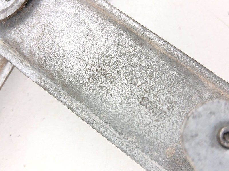 Recambio de elevalunas delantero izquierdo para volvo 740 kombi (745) 2.3 referencia OEM IAM 3538175  