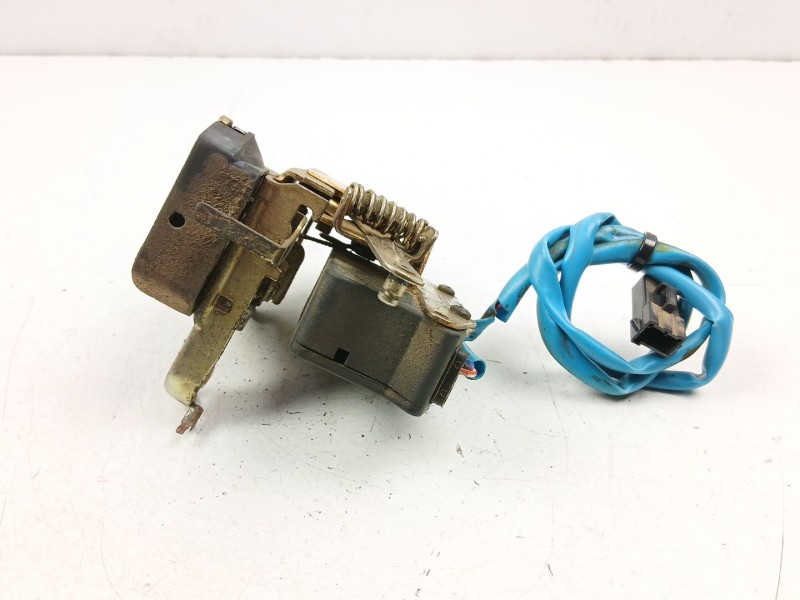 Recambio de cerradura puerta trasera izquierda para volvo 740 kombi (745) 2.3 referencia OEM IAM 3503937  