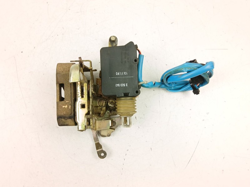 Recambio de cerradura puerta trasera izquierda para volvo 740 kombi (745) 2.3 referencia OEM IAM 3503937  