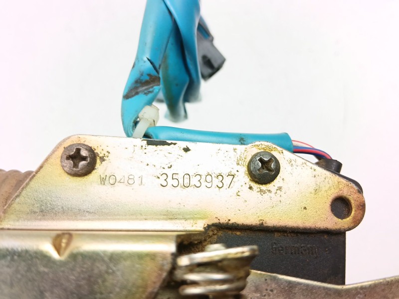 Recambio de cerradura puerta trasera izquierda para volvo 740 kombi (745) 2.3 referencia OEM IAM 3503937  