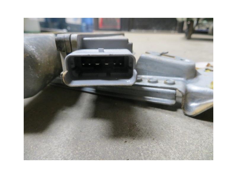 Recambio de elevalunas elec. tra. izq. : peugeot 307 : 2.0 hdi -rhy (89,76cv) 5p [2003] para peugeot 307 2.0 hdi -rhy referencia