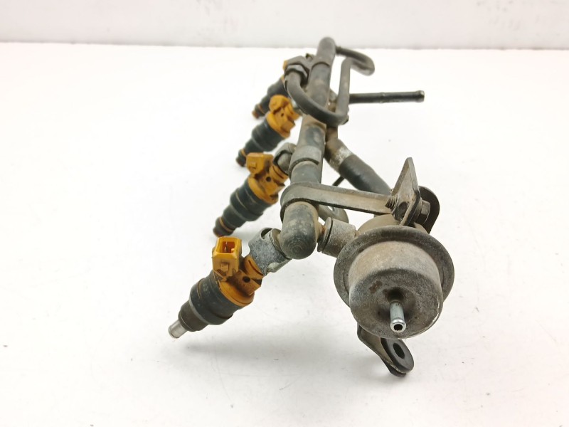 Recambio de inyectores juego para volvo 740 kombi (745) 2.3 referencia OEM IAM 3517572  0280150762