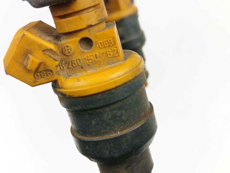 Recambio de inyectores juego para volvo 740 kombi (745) 2.3 referencia OEM IAM 3517572  0280150762