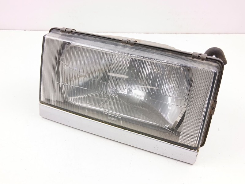 Recambio de faro derecho para volvo 740 kombi (745) 2.3 referencia OEM IAM 3534170  