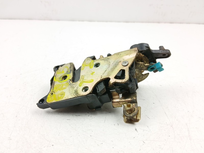 Recambio de cerradura puerta trasera izquierda para daewoo lanos (klat) 1.5 referencia OEM IAM 96305413  