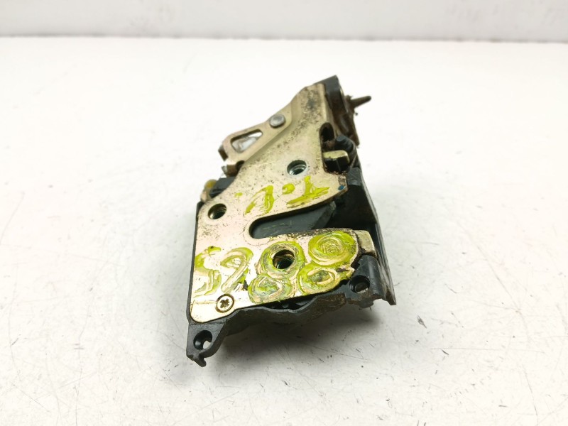 Recambio de cerradura puerta trasera derecha para daewoo lanos (klat) 1.5 referencia OEM IAM 96305414  