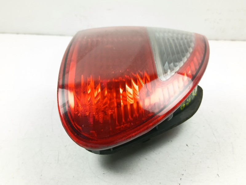 Recambio de piloto trasero derecho para seat leon (1m1) 1.9 tdi referencia OEM IAM 1M6945112  