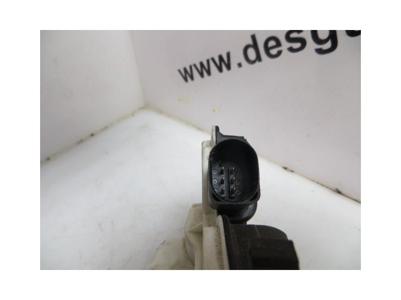 Recambio de cerradura pta. tras. dch. : skoda fabia : 1.6 tdi (cay) 105cv 5p [2010] para skoda fabia 1.6 tdi (cay) 105cv  5p ref