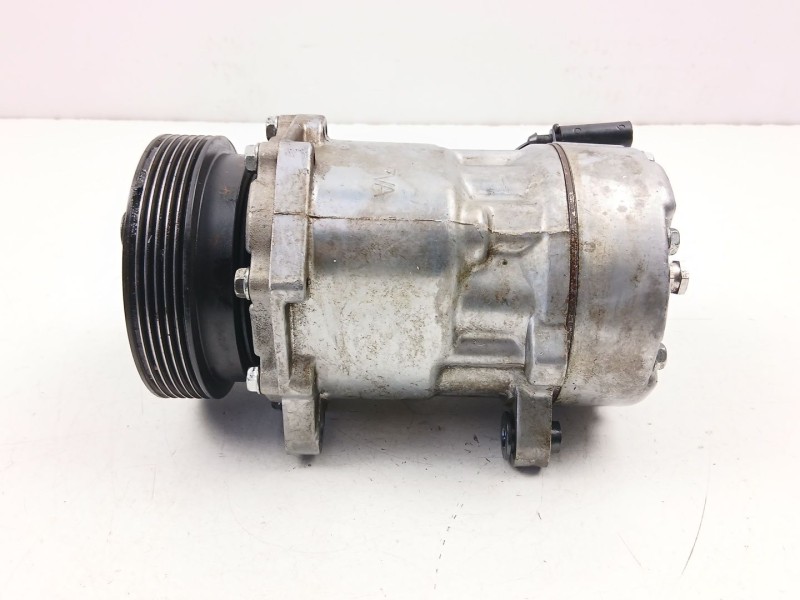 Recambio de compresor aire acondicionado para seat leon (1m1) 1.9 tdi referencia OEM IAM 1J0820803L  