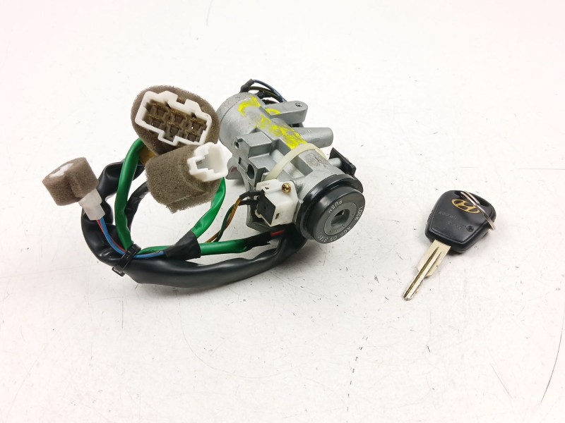 Recambio de conmutador de arranque para hyundai accent ii sedán (lc) 1.6 referencia OEM IAM 8190025B30  