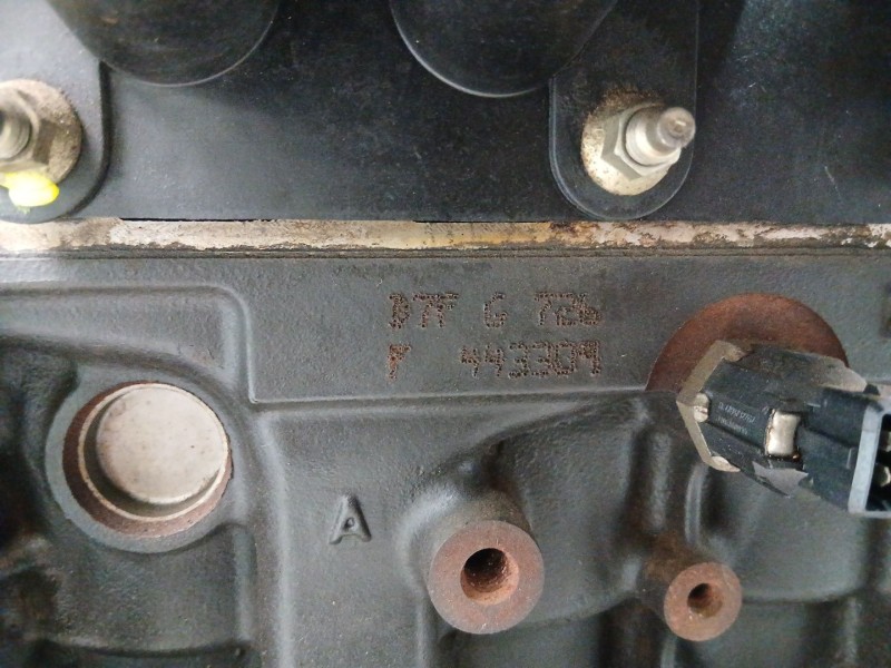 Recambio de motor gasolina para renault clio ii (bb_, cb_) 1.2 lpg referencia OEM IAM D7FG726  