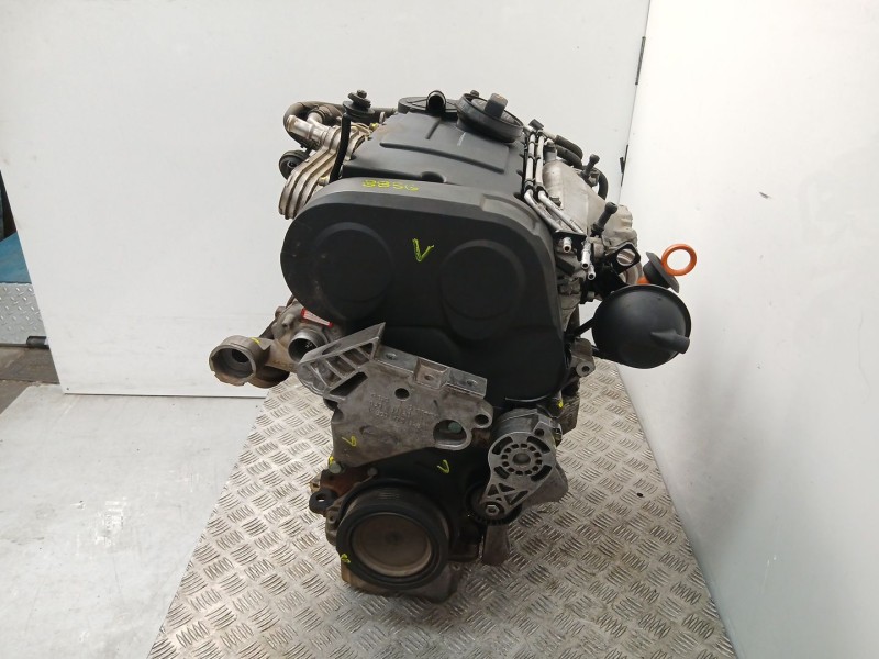Recambio de motor turbo diesel para audi a3 (8p1) 2.0 tdi 16v referencia OEM IAM BKD  