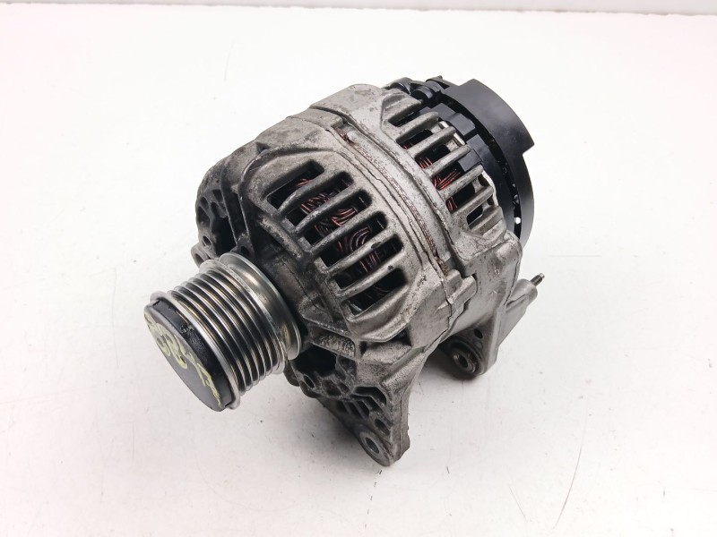 Recambio de alternador para seat ibiza ii (6k1) 1.9 tdi referencia OEM IAM 038903023L  0124325001