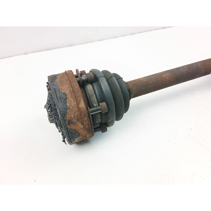 Recambio de transmision trasera izquierda para ford sierra ii (gbg, gb4) 2.0 i referencia OEM IAM 92BG4234DA  